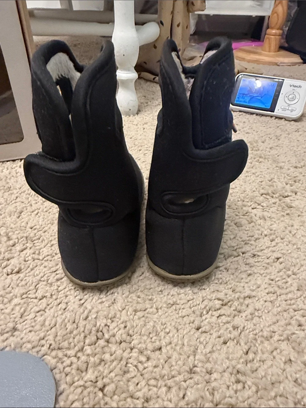 Bogs Waterproof Kids Black Winter Pull-On Boots